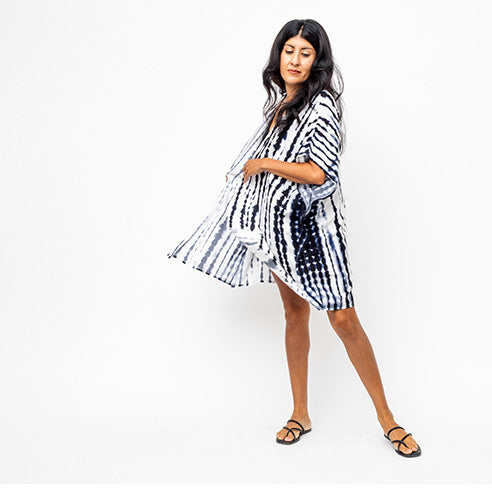 Maya Short Kimono - Navy